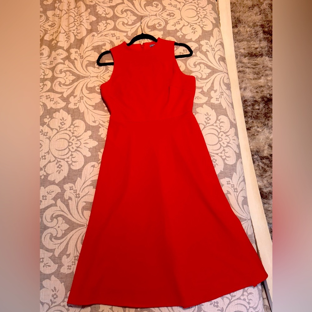 ANTONIO MELANI Elegant Red Sleeveless Dress, size 6, pre-owned